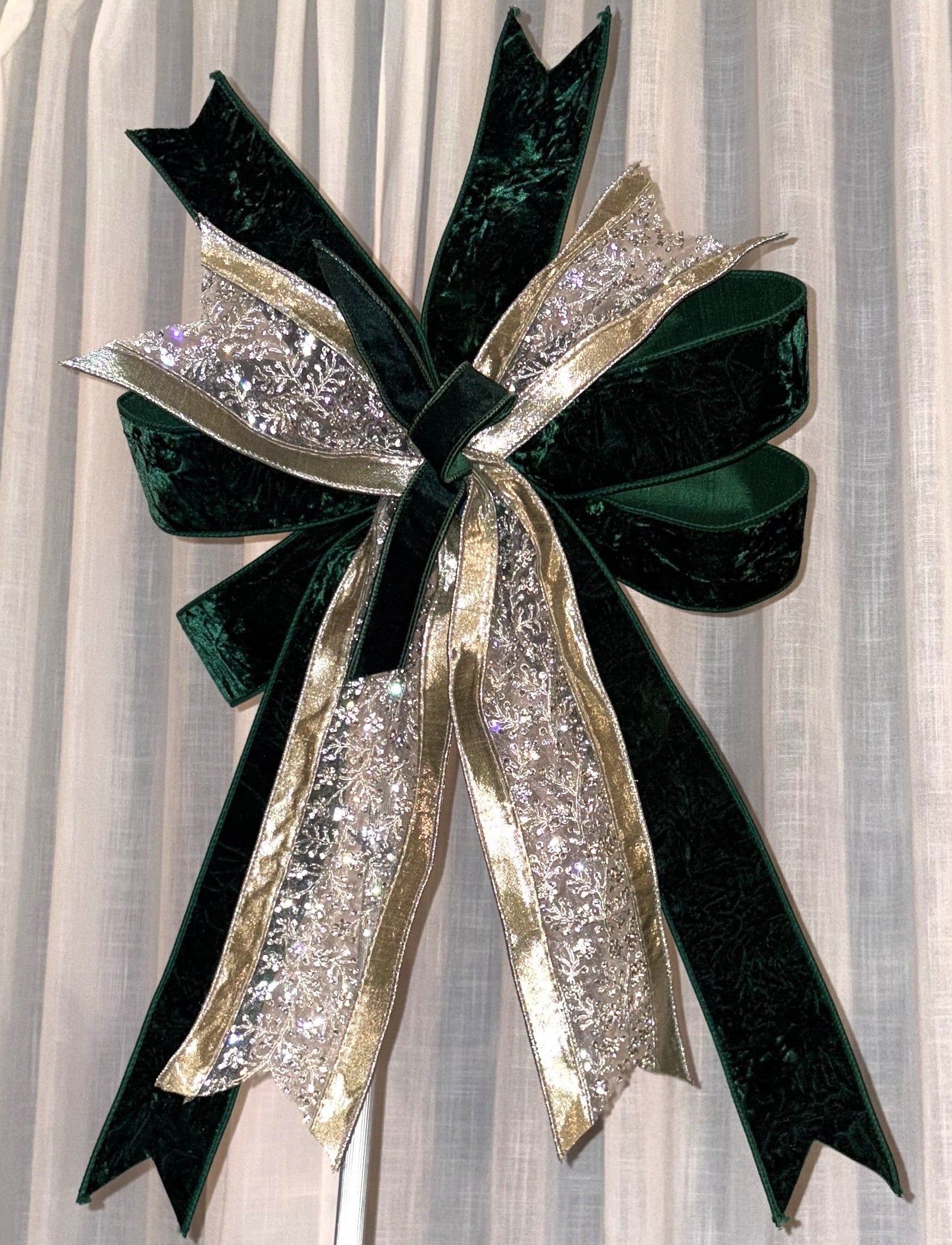 Emerald Sparkle Bow